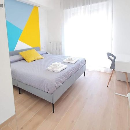 Blue Sky Rooftop Rooms - Bari Policlinico Bagian luar foto