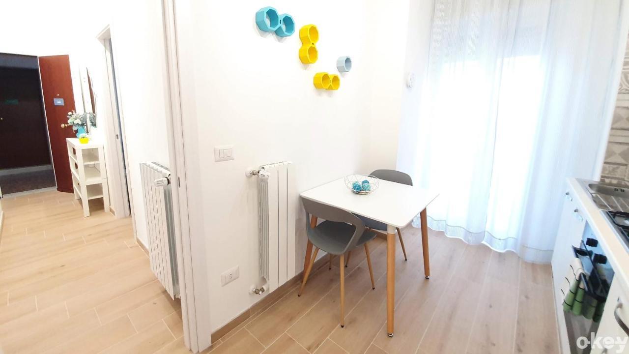 Blue Sky Rooftop Rooms - Bari Policlinico Bagian luar foto