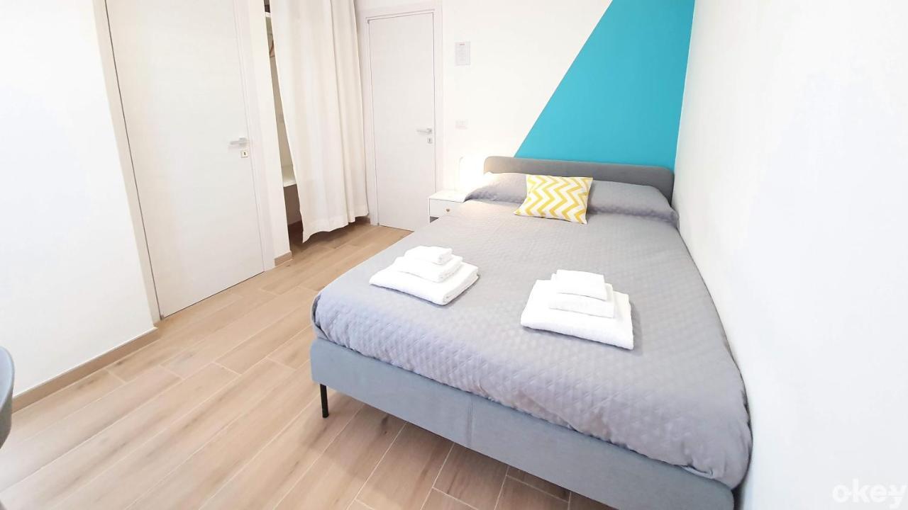Blue Sky Rooftop Rooms - Bari Policlinico Bagian luar foto